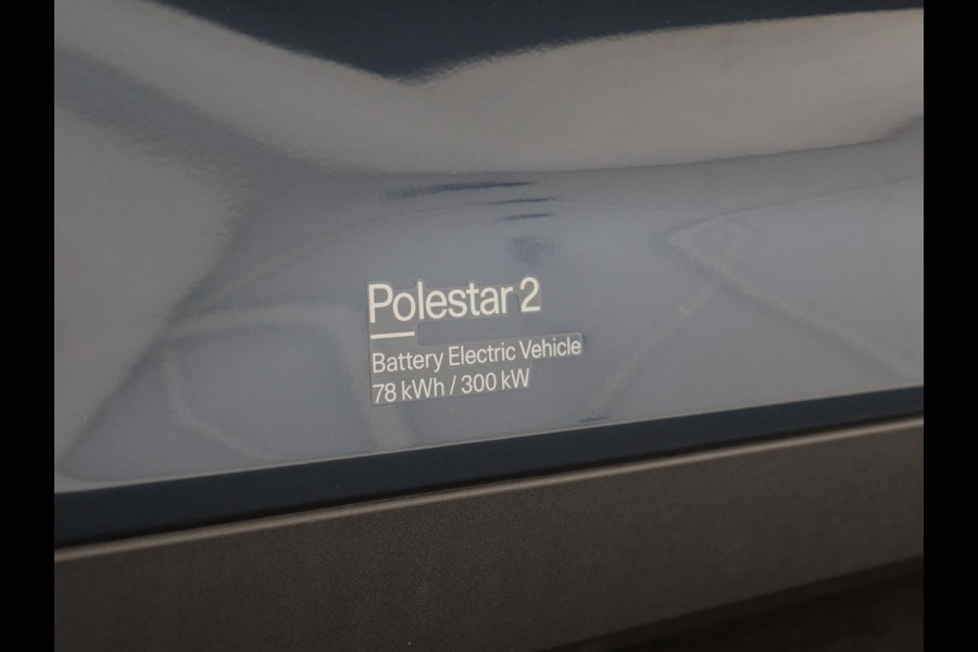 Polestar 2 Long Range Dual Motor Launch Edition 78kWh | Panoramadak | Trekhaak | Stoel & stuurverwarming | 360 camera | Adaptive cruise | Harman/Kardon | Carplay