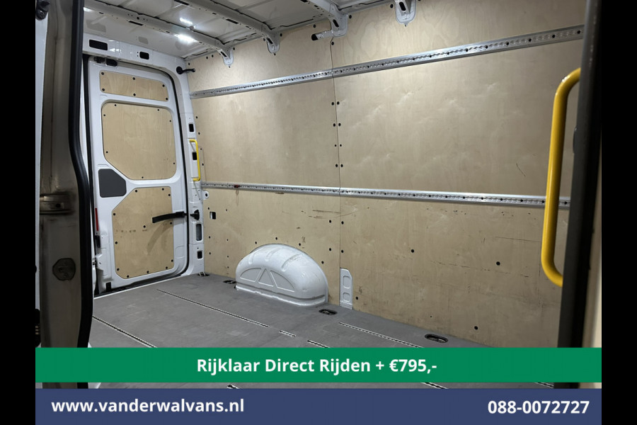 Volkswagen Crafter 2.0 TDI 140pk L3H3 L2H2 Euro6 *Rijklaar Direct Rijden* Airco | Camera | Apple Carplay | Android Auto Parkeersensoren, Bijrijdersbank, 3000kg trekvermogen