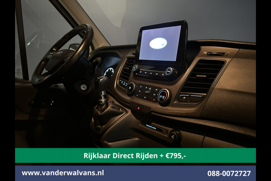 Ford Transit 2.0 TDCI 131pk L3H2 Euro6 *Rijklaar Direct Rijden* Airco | Camera | Navigatie | Apple Carplay | LED | Cruisecontrol Parkeersensoren, Stoelverwarming, Verwarmde voorruit, Bijrijdersbank, 2500kg trekvermogen