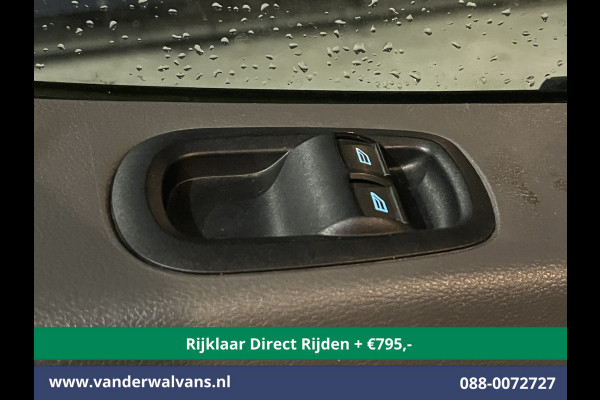 Ford Transit 2.0 TDCI 131pk L3H2 Euro6 *Rijklaar Direct Rijden* Airco | Camera | Navigatie | Apple Carplay | LED | Cruisecontrol Parkeersensoren, Stoelverwarming, Verwarmde voorruit, Bijrijdersbank, 2500kg trekvermogen