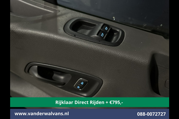 Ford Transit 2.0 TDCI 130pk L3H2 Dubbele cabine Euro6 *Rijklaar Direct Rijden* Airco | 6-Zits | 2500kg Trekhaak | LED | Cruisecontrol Parkeersensoren, verwarmde voorruit