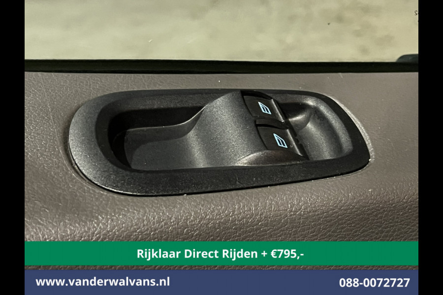 Ford Transit 2.0 TDCI 131pk L3H2 Dubbele Cabine Euro6 * Rijklaar Direct Rijden* Airco | 6-Zits | LED | 2500kg Trekhaak | Cruisecontrol Verwarmde voorruit, Parkeersensoren