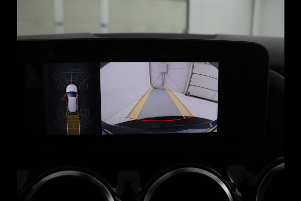 Mercedes-Benz B-Klasse 180 Advantage | Stoelverwarming | Camera | Carplay | Trekhaak | Full LED | Navigatie | Half leder | Climate control | Park Assist
