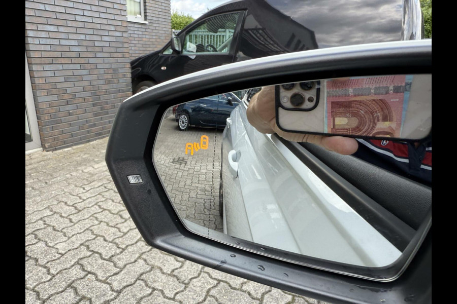 Volkswagen Polo 1.0 TSI R-Line