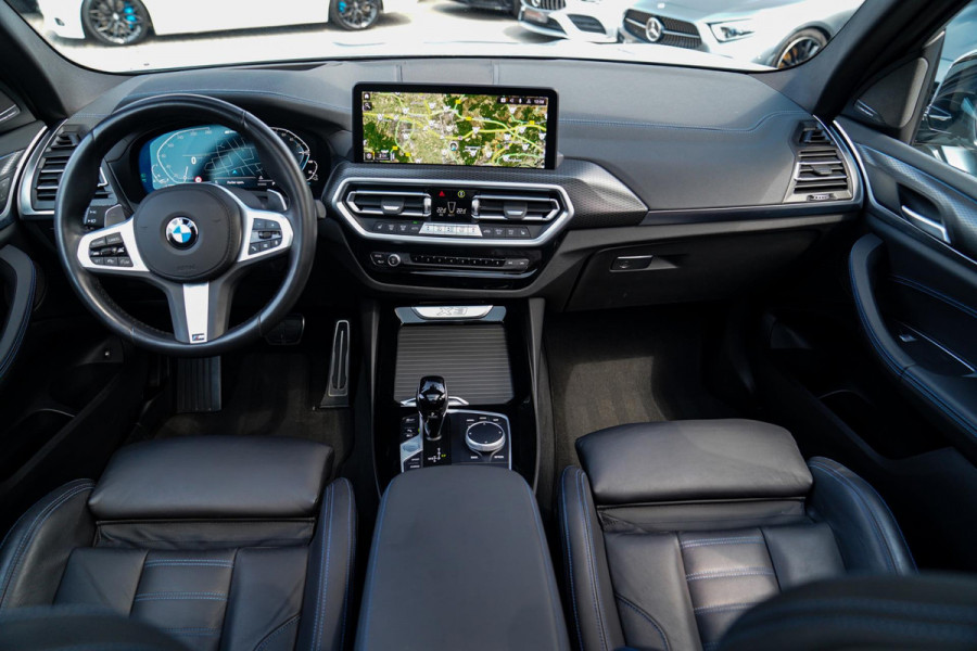 BMW X3 XDrive30e High Executive | Panorama | Driving Assistant | HuD | Harman/Kardon | ACC | Lane Assist | Adaptieve LED | Memory