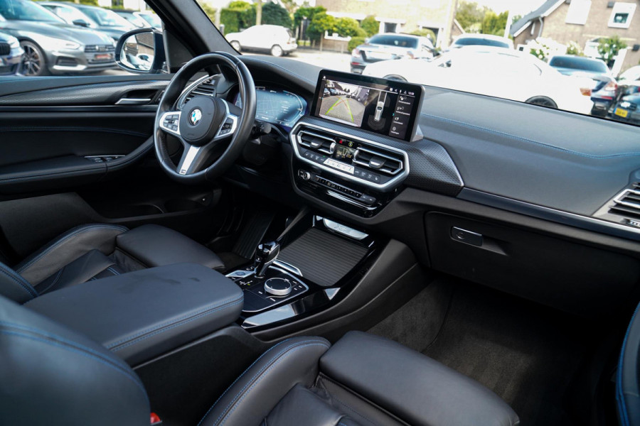BMW X3 XDrive30e High Executive | Panorama | Driving Assistant | HuD | Harman/Kardon | ACC | Lane Assist | Adaptieve LED | Memory