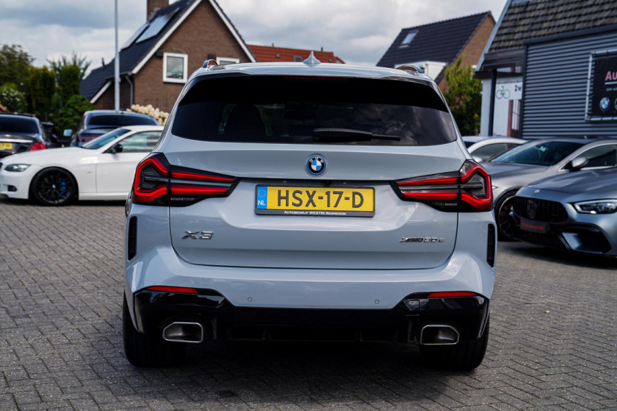 BMW X3 XDrive30e High Executive | Panorama | Driving Assistant | HuD | Harman/Kardon | ACC | Lane Assist | Adaptieve LED | Memory