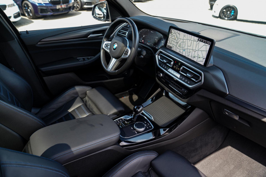BMW X3 XDrive30e High Executive | Panorama | Driving Assistant | HuD | Harman/Kardon | ACC | Lane Assist | Adaptieve LED | Memory