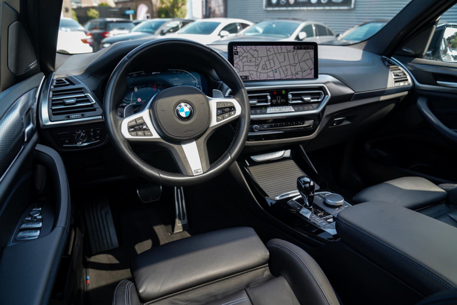 BMW X3 XDrive30e High Executive | Panorama | Driving Assistant | HuD | Harman/Kardon | ACC | Lane Assist | Adaptieve LED | Memory