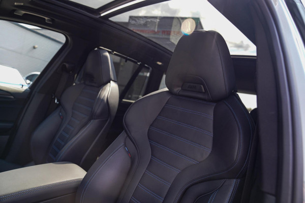 BMW X3 XDrive30e High Executive | Panorama | Driving Assistant | HuD | Harman/Kardon | ACC | Lane Assist | Adaptieve LED | Memory