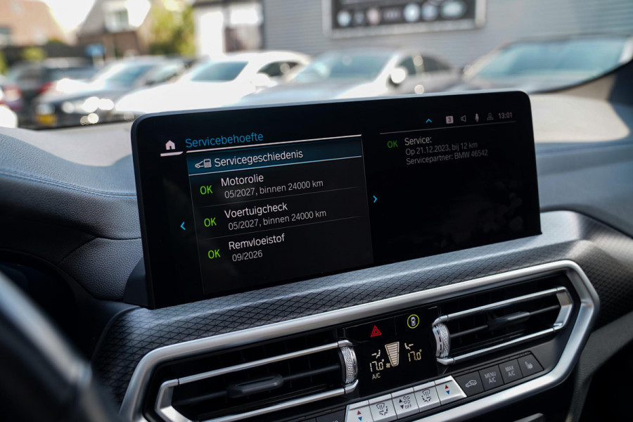 BMW X3 XDrive30e High Executive | Panorama | Driving Assistant | HuD | Harman/Kardon | ACC | Lane Assist | Adaptieve LED | Memory