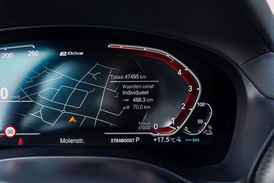 BMW X3 XDrive30e High Executive | Panorama | Driving Assistant | HuD | Harman/Kardon | ACC | Lane Assist | Adaptieve LED | Memory