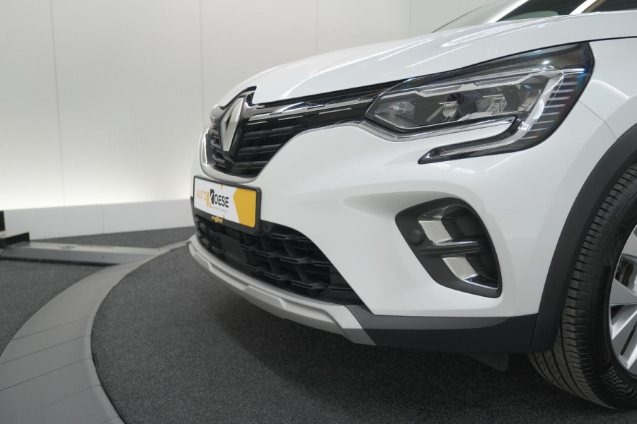 Renault Captur 1.6 E-Tech Plug-in Hybrid 160 Intens | Trekhaak | Camera | Adaptieve Cruise Control | Dodehoekdetectie
