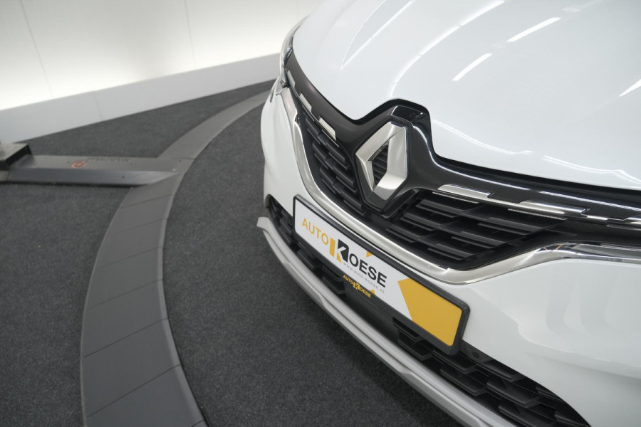 Renault Captur 1.6 E-Tech Plug-in Hybrid 160 Intens | Trekhaak | Camera | Adaptieve Cruise Control | Dodehoekdetectie