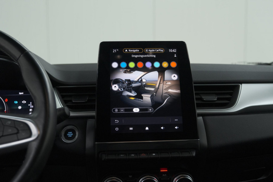 Renault Captur 1.6 E-Tech Plug-in Hybrid 160 Intens | Trekhaak | Camera | Adaptieve Cruise Control | Dodehoekdetectie
