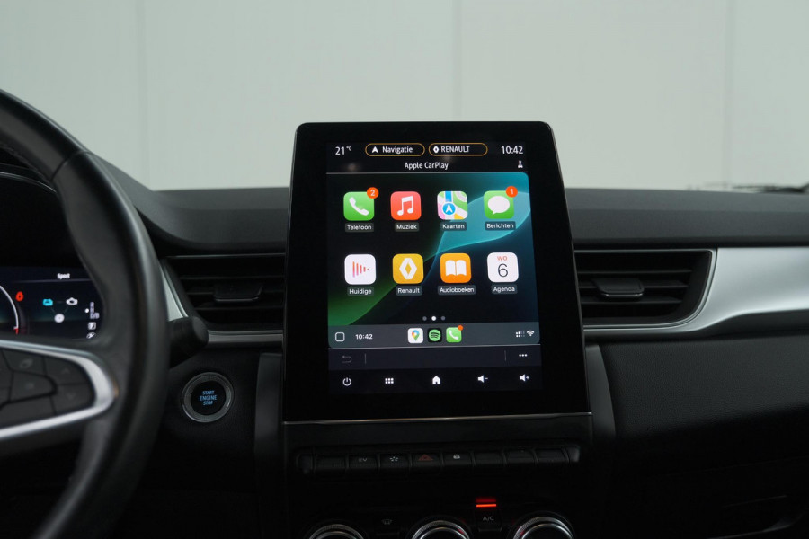 Renault Captur 1.6 E-Tech Plug-in Hybrid 160 Intens | Trekhaak | Camera | Adaptieve Cruise Control | Dodehoekdetectie