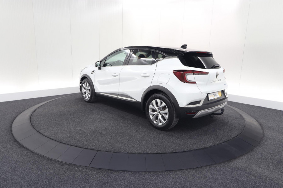 Renault Captur 1.6 E-Tech Plug-in Hybrid 160 Intens | Trekhaak | Camera | Adaptieve Cruise Control | Dodehoekdetectie