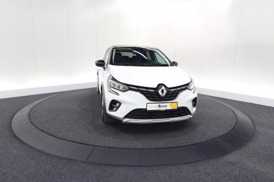Renault Captur 1.6 E-Tech Plug-in Hybrid 160 Intens | Trekhaak | Camera | Adaptieve Cruise Control | Dodehoekdetectie