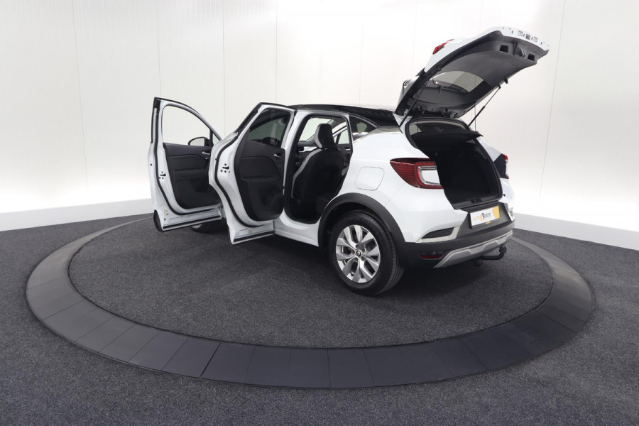 Renault Captur 1.6 E-Tech Plug-in Hybrid 160 Intens | Trekhaak | Camera | Adaptieve Cruise Control | Dodehoekdetectie