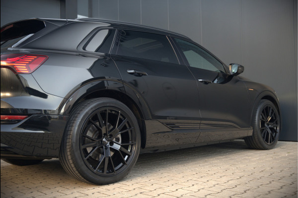 Audi e-tron 50 quattro S edition 71 kWh | S Line | Black Edition | Bang & Olufsen | Panoramadak | Head-Up Display | Trekhaak | Memory Seats | Ambiance Verlichting | Camera | Luchtvering | Adaptive Cruise Control | Keyless | Matrix