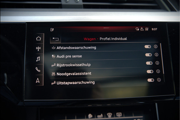 Audi e-tron 50 quattro S edition 71 kWh | S Line | Black Edition | Bang & Olufsen | Panoramadak | Head-Up Display | Trekhaak | Memory Seats | Ambiance Verlichting | Camera | Luchtvering | Adaptive Cruise Control | Keyless | Matrix