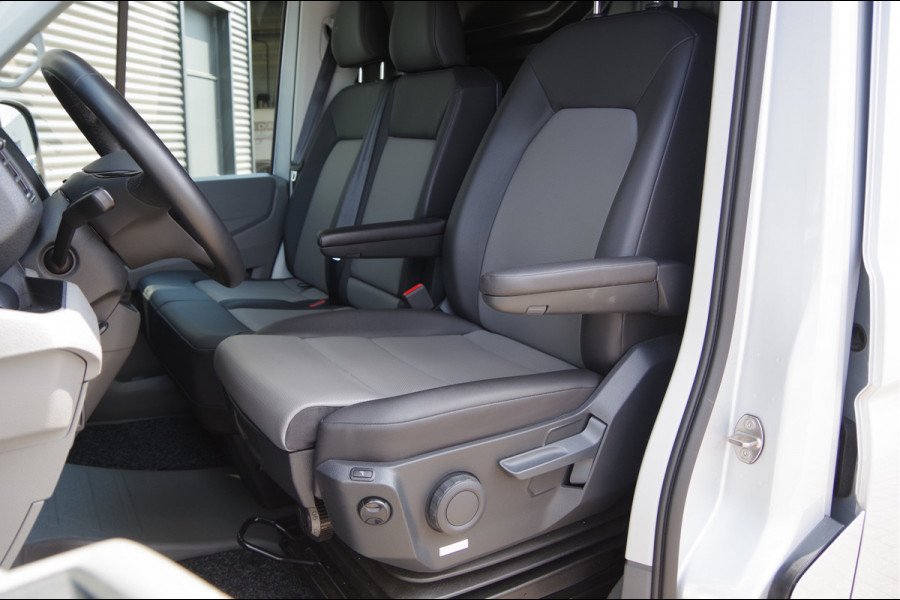 Volkswagen Crafter 35 2.0 TDI L3H3 EXCLUSIVE, 140PK AUT. 2X SCHUIFDEUR, LED, LEDER, ADAPT. CRUISE, CAMERA, AIRCO, PARKEERSENSOREN, NL AUTO, NAP