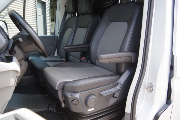 Volkswagen Crafter 35 2.0 TDI L3H3 EXCLUSIVE, 140PK AUT. 2X SCHUIFDEUR, LED, LEDER, ADAPT. CRUISE, CAMERA, AIRCO, PARKEERSENSOREN, NL AUTO, NAP