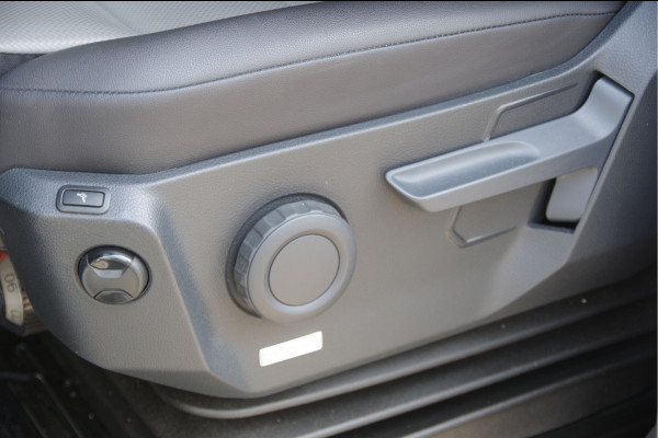 Volkswagen Crafter 35 2.0 TDI L3H3 EXCLUSIVE, 140PK AUT. 2X SCHUIFDEUR, LED, LEDER, ADAPT. CRUISE, CAMERA, AIRCO, PARKEERSENSOREN, NL AUTO, NAP