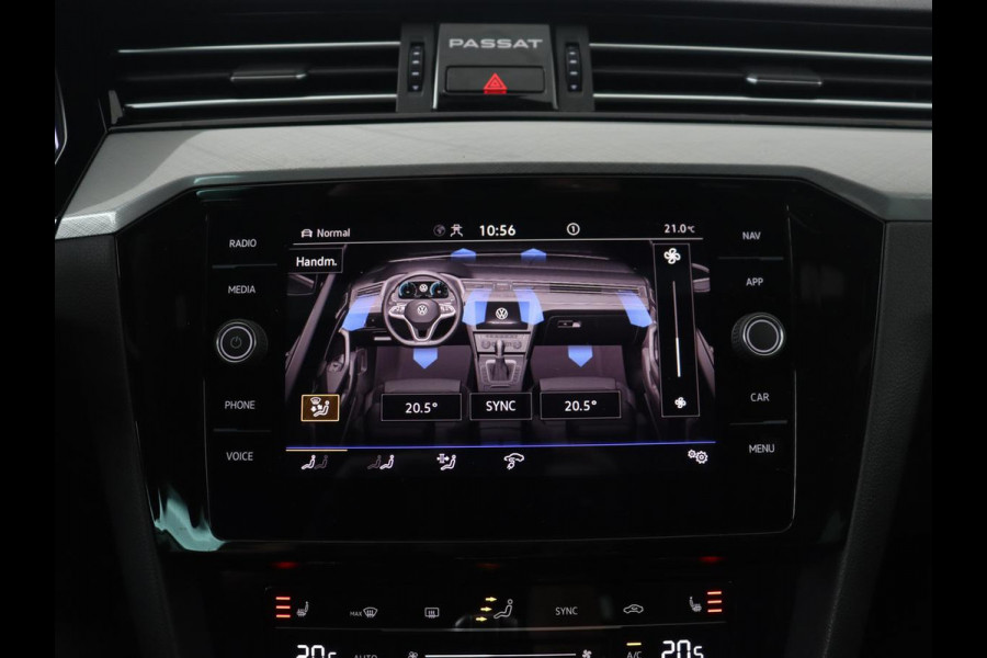 Volkswagen Passat 1.4 TSI PHEV GTE | Panoramadak | Stoelverwarming | Camera | Virtual Cockpit | Leder/Alcantara | Carplay | Matrix LED | Massage | Navigatie | Dodehoek detectie
