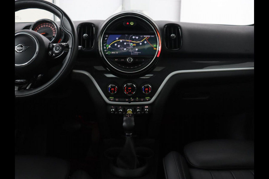 MINI Countryman 2.0 Cooper S E ALL4 Chili | Panoramadak | Leder | Stoelverwarming | Harman/Kardon | Carplay | Full LED | Navigatie | Climate control | Parkeerhulp | PHEV