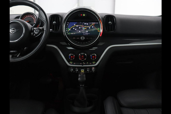 MINI Countryman 2.0 Cooper S E ALL4 Chili | Panoramadak | Leder | Stoelverwarming | Harman/Kardon | Carplay | Full LED | Navigatie | Climate control | Parkeerhulp | PHEV