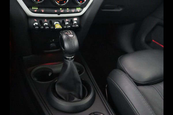 MINI Countryman 2.0 Cooper S E ALL4 Chili | Panoramadak | Leder | Stoelverwarming | Harman/Kardon | Carplay | Full LED | Navigatie | Climate control | Parkeerhulp | PHEV