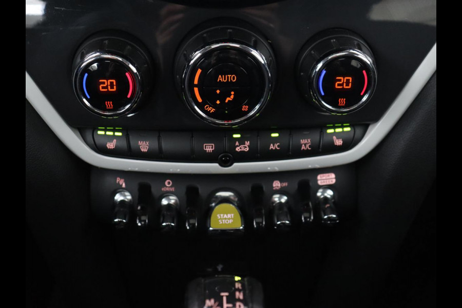 MINI Countryman 2.0 Cooper S E ALL4 Chili | Panoramadak | Leder | Stoelverwarming | Harman/Kardon | Carplay | Full LED | Navigatie | Climate control | Parkeerhulp | PHEV