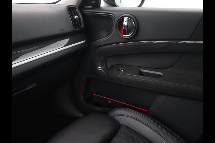 MINI Countryman 2.0 Cooper S E ALL4 Chili | Panoramadak | Leder | Stoelverwarming | Harman/Kardon | Carplay | Full LED | Navigatie | Climate control | Parkeerhulp | PHEV