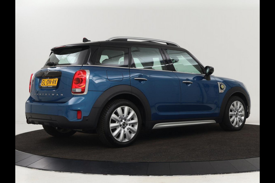 MINI Countryman 2.0 Cooper S E ALL4 Chili | Panoramadak | Leder | Stoelverwarming | Harman/Kardon | Carplay | Full LED | Navigatie | Climate control | Parkeerhulp | PHEV