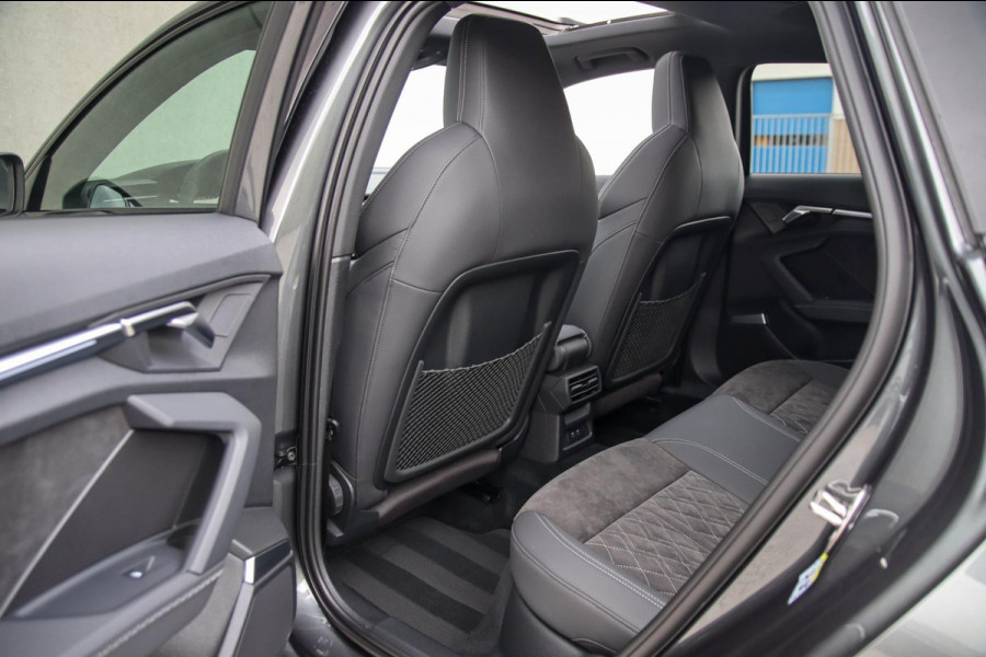 Audi A3 Sportback 40 TFSI e PHEV S Edition S-line 204pk S-Tronic! Panoramadak|Virtual Cockpit|Kuipstoelen elektrisch|Matrix|Black