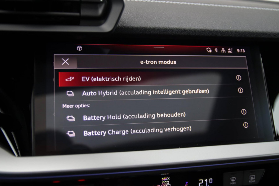 Audi A3 Sportback 40 TFSI e PHEV S Edition S-line 204pk S-Tronic! Panoramadak|Virtual Cockpit|Kuipstoelen elektrisch|Matrix|Black
