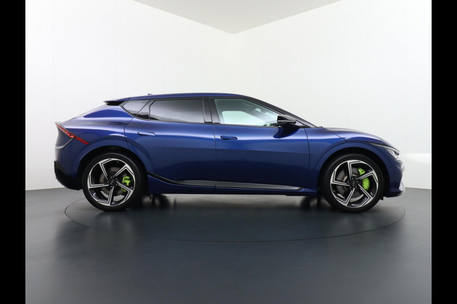 Kia Ev6 GT AWD 77.4 kWh VAN: 44.900,- VOOR: 40.877,- UW HERFSTVOORDEEL: 4.023,- FABRIEKSGARANTIE T/M 05-2030 OF 150.000KM | 585pk! 360 CAMERA | MERIDIAN AUDIO | STOELVERWARMING VOOR + ACHTER