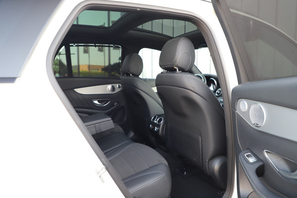 Mercedes-Benz GLC 300 AMG 4-Matic | 258PK | Pano | Keyles-go | Head-up | Burmester | Sfeerverlichting | Memory | Distronic+ | ILS | Standkachel |
