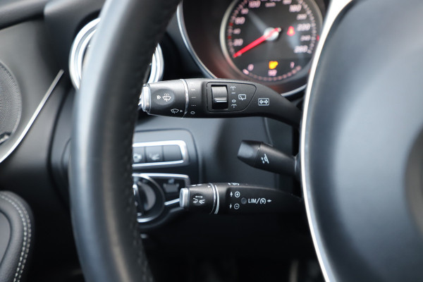 Mercedes-Benz GLC 300 AMG 4-Matic | 258PK | Pano | Keyles-go | Head-up | Burmester | Sfeerverlichting | Memory | Distronic+ | ILS | Standkachel |