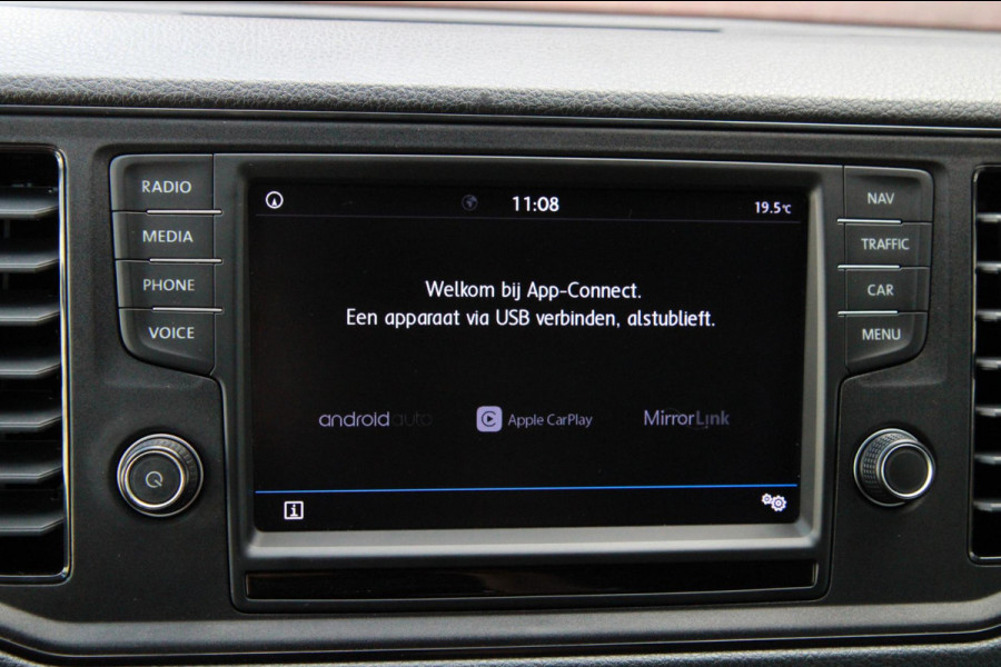 Volkswagen Crafter 35 2.0 TDI L3H2 / App connect / Gev. Stoel / Cruise / dealer onderhouden