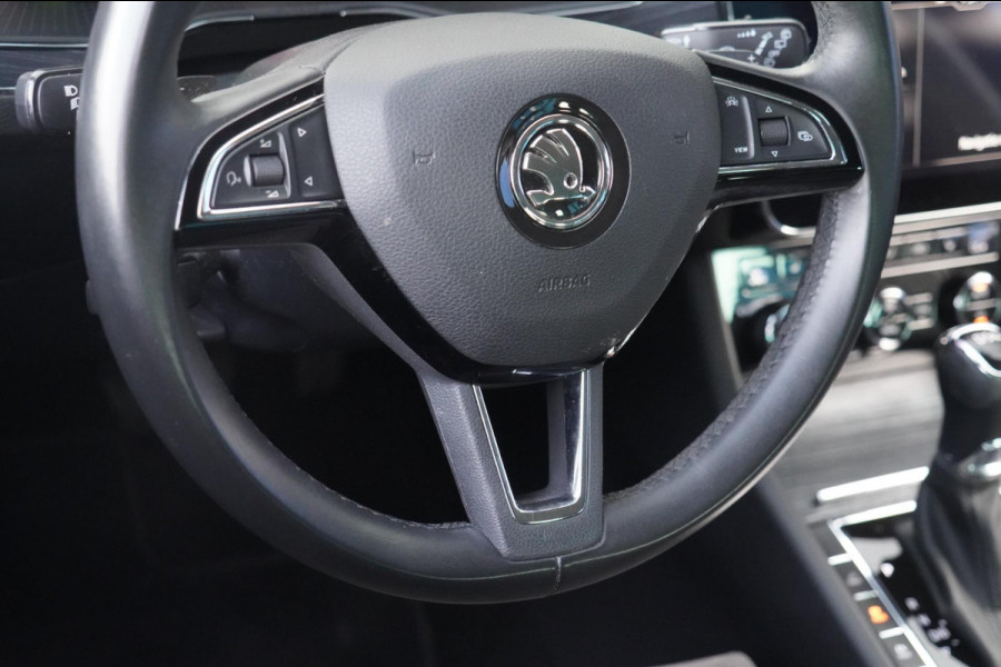 Škoda Superb Combi 1.4 TSI iV Business Edition / 125dkm NAP / Camera / LED / Trekhaak / ACC / Side Assist