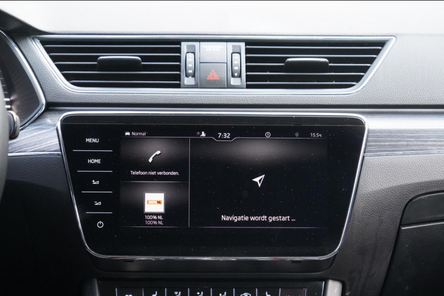 Škoda Superb Combi 1.4 TSI iV Business Edition / 125dkm NAP / Camera / LED / Trekhaak / ACC / Side Assist