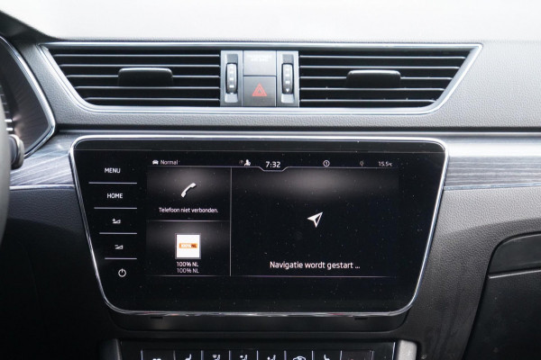 Škoda Superb Combi 1.4 TSI iV Business Edition / 125dkm NAP / Camera / LED / Trekhaak / ACC / Side Assist
