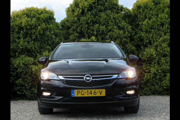 Opel Astra Sports Tourer 1.4 Online Edition *Navi*Trekhaak*