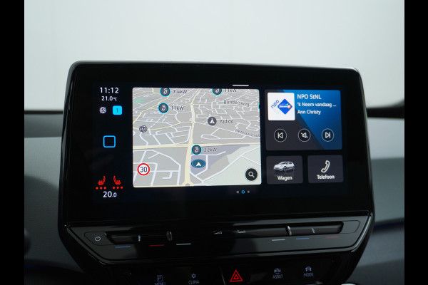 Volkswagen ID.3 58kWh 204PK 93% SOH Navi Adapt.Cruise Control Pdc Apple Carplay Android Navi Ecc Matrix-Led Stoel-Stuurverwarming Business DAB Keyless Lmv Bluetooth Regensensor Rijstrooksensor Verkeersbord detectie Mirrorlink 1e Eigenaar Grootste accu Garantie t/m 22-12-2028