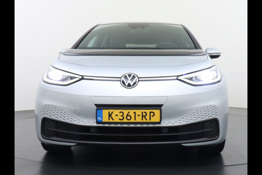 Volkswagen ID.3 58kWh 204PK 93% SOH Navi Adapt.Cruise Control Pdc Apple Carplay Android Navi Ecc Matrix-Led Stoel-Stuurverwarming Business DAB Keyless Lmv Bluetooth Regensensor Rijstrooksensor Verkeersbord detectie Mirrorlink 1e Eigenaar Grootste accu Garantie t/m 22-12-2028
