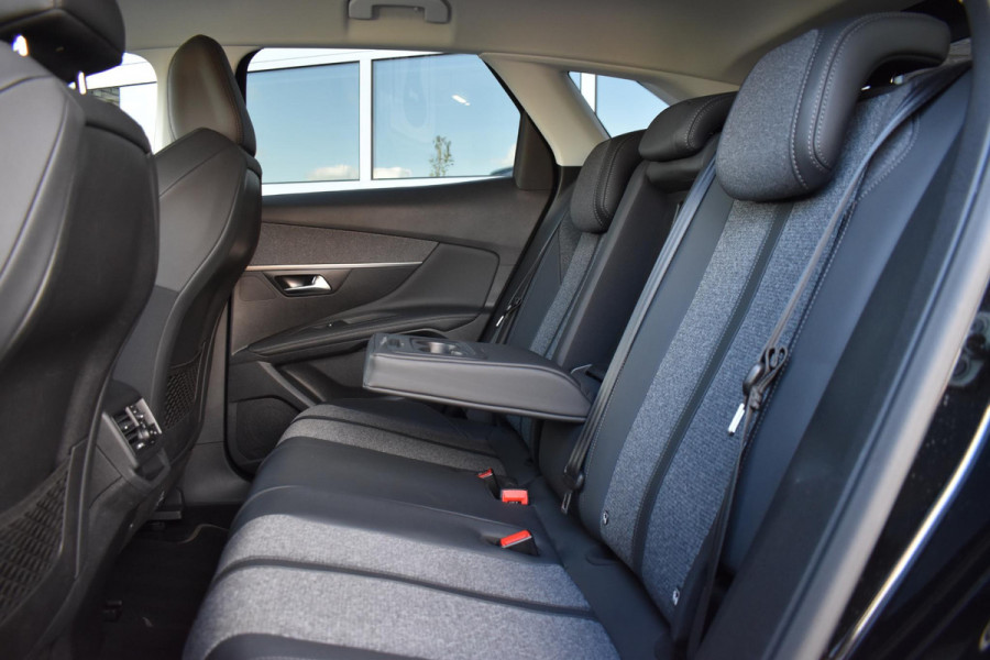 Peugeot 3008 1.2 PureTech 130 PK Allure Pack | Carplay | Camera | Keyless | Incl. garantie
