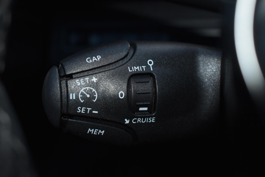 Peugeot 3008 1.2 PureTech 130 PK Allure Pack | Carplay | Camera | Keyless | Incl. garantie