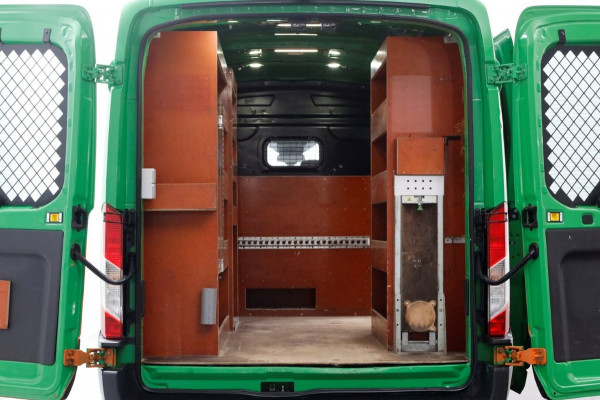 Ford Transit 350 2.0 TDCI 130pk RWD L3H2 Trend Airco/Camera/Trekhaak 2800kg 11-2017